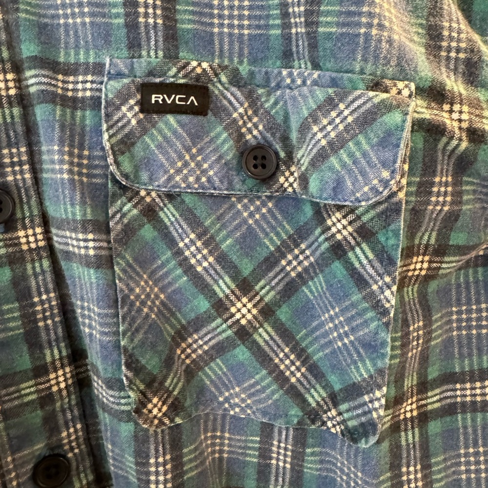 Rvca button down - Picture 2 of 4